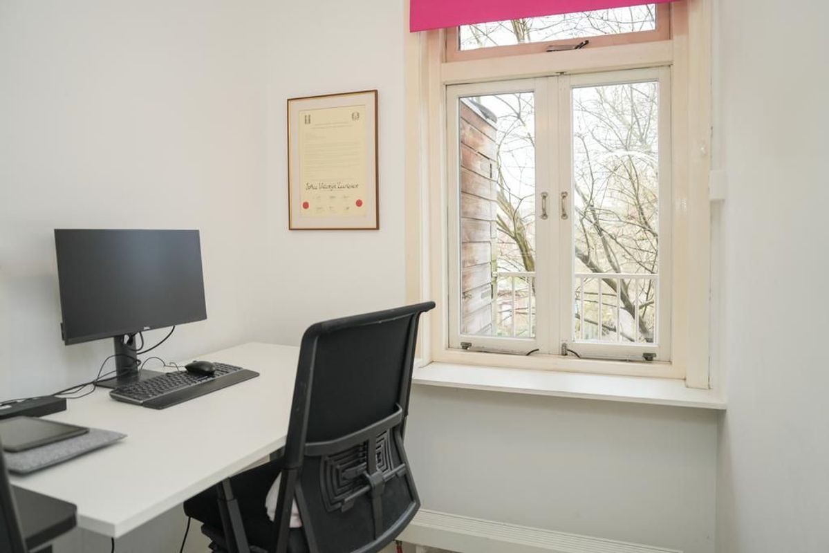 Amsterdamsestraatweg 320-D Photo Blur 19