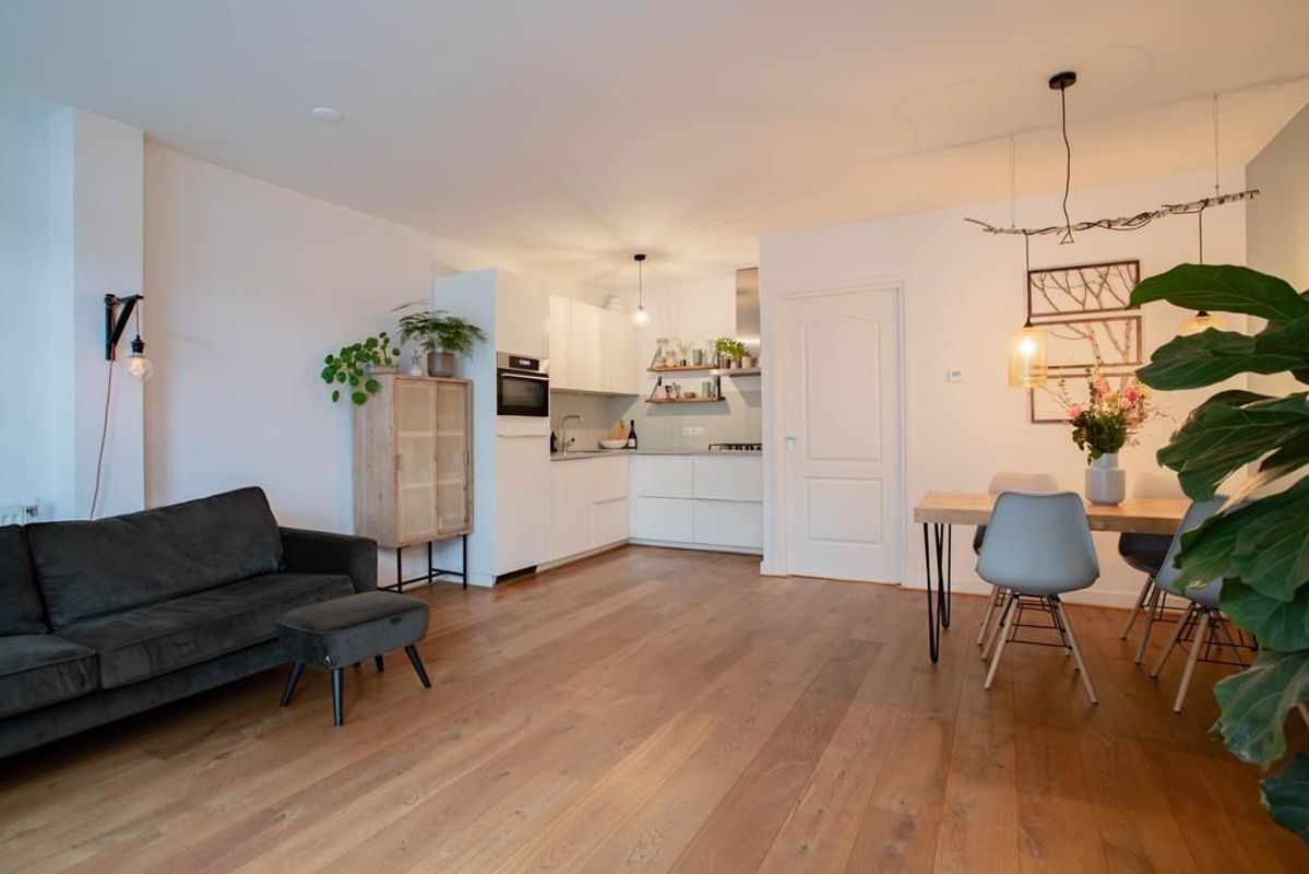 Anna Maria van Schurmanstraat 22 Photo Blur 6