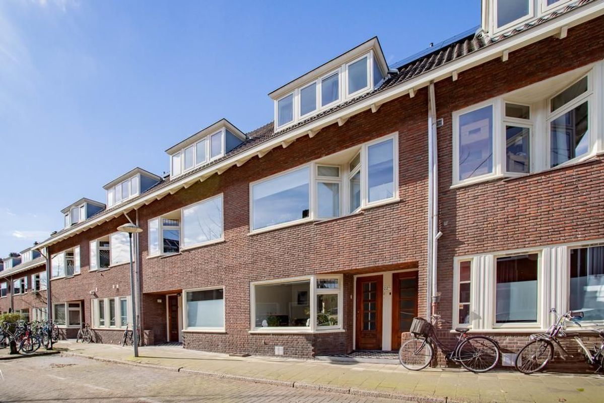 Kneppelhoutstraat 22 Photo Blur 19