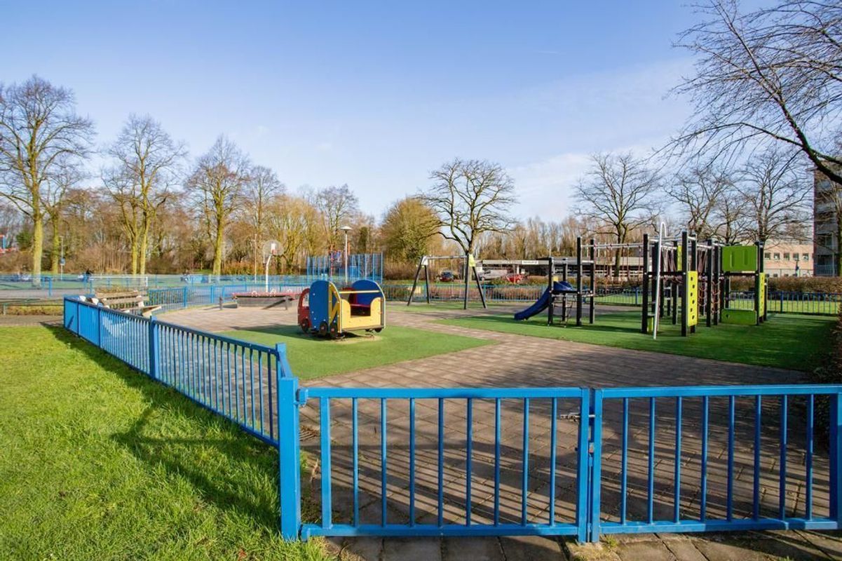 Kneppelhoutstraat 22 Photo Blur 22