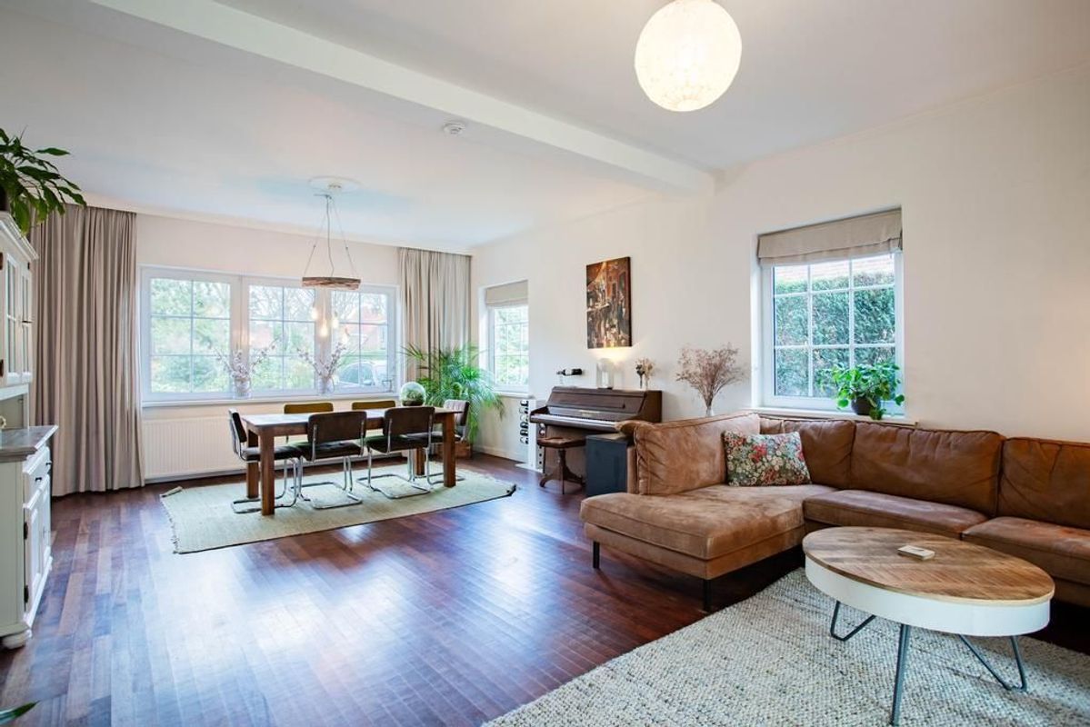 Bilderdijklaan 128 Photo Blur 11