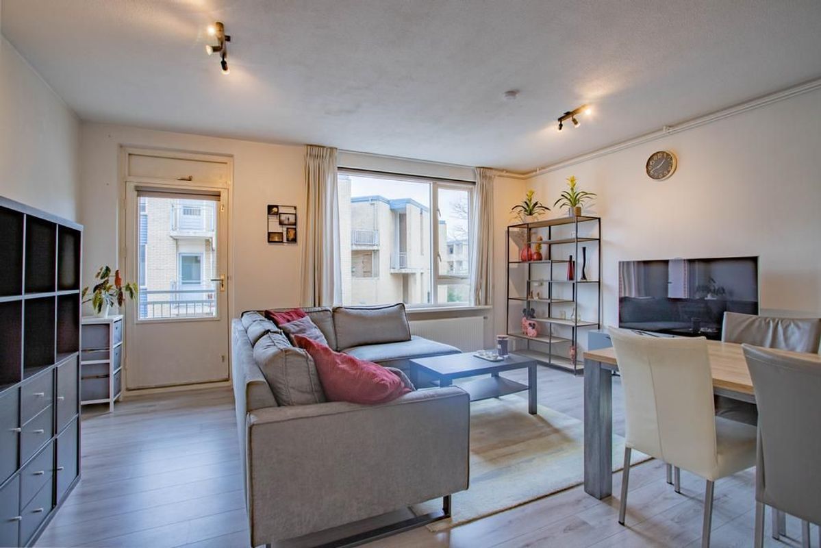 Jungfrau 51 Photo Blur 2