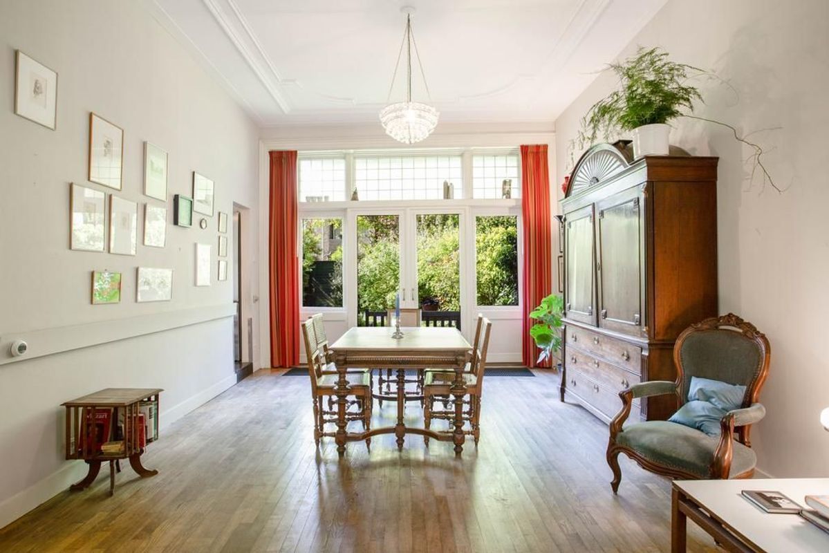 Ramstraat 13 Photo Blur 5