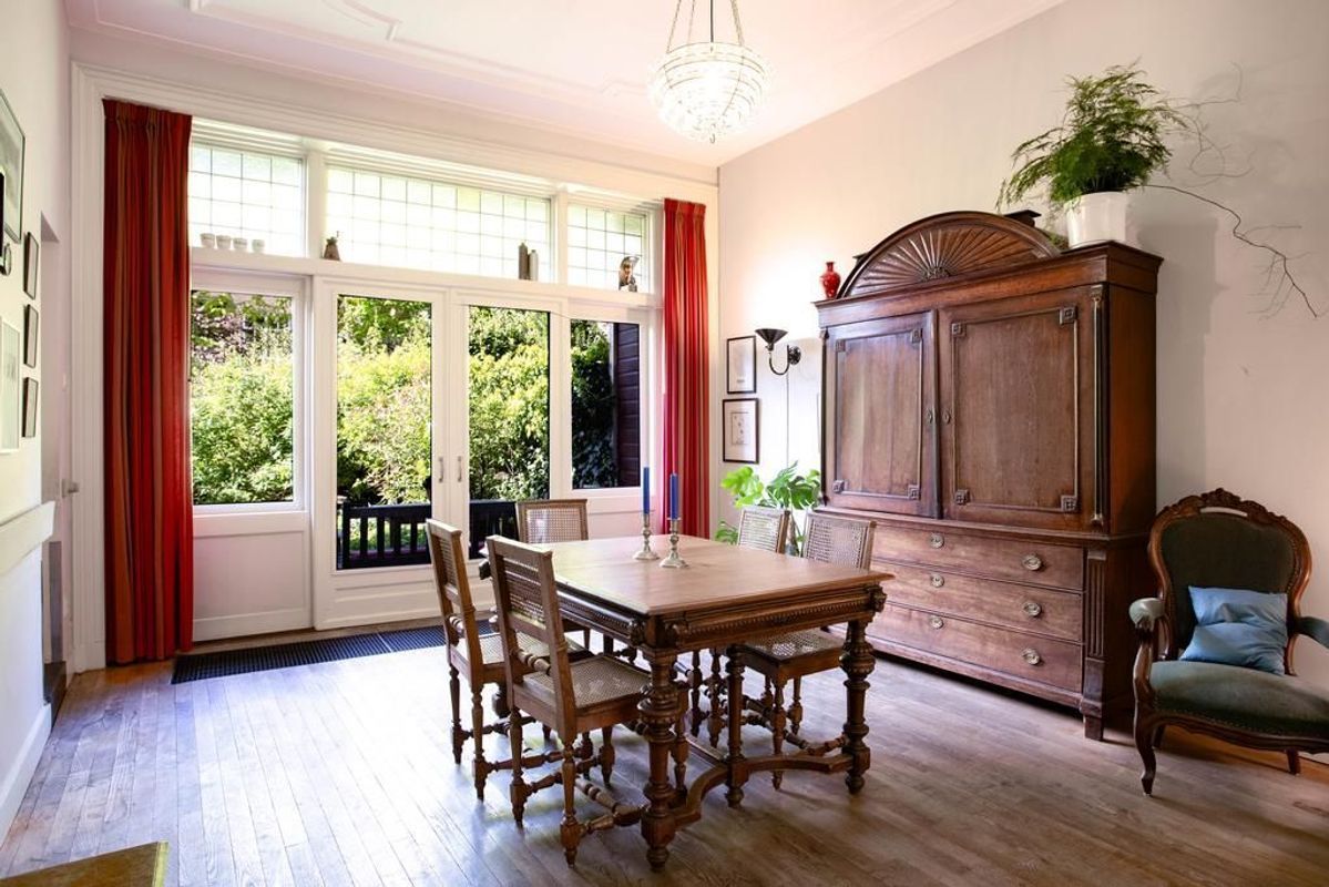 Ramstraat 13 Photo Blur 4