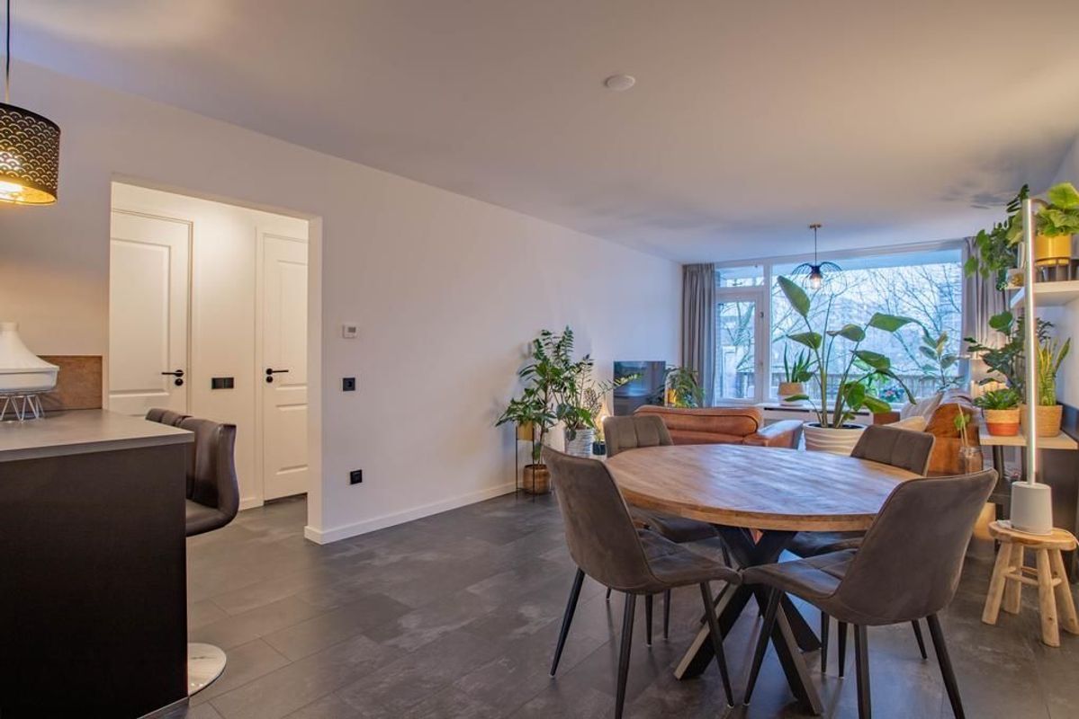 Washingtondreef 145 Photo Blur 9