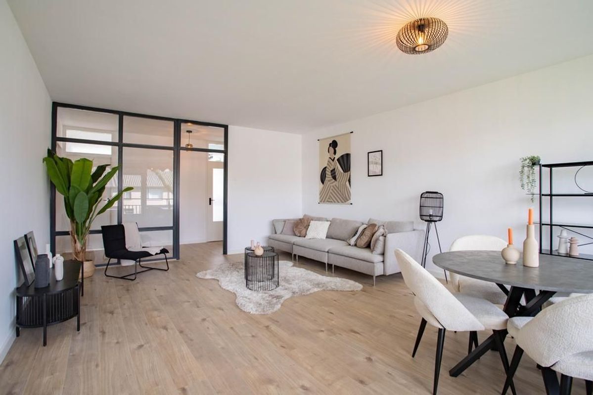 Spreeuwenstraat 257 Photo Blur 1