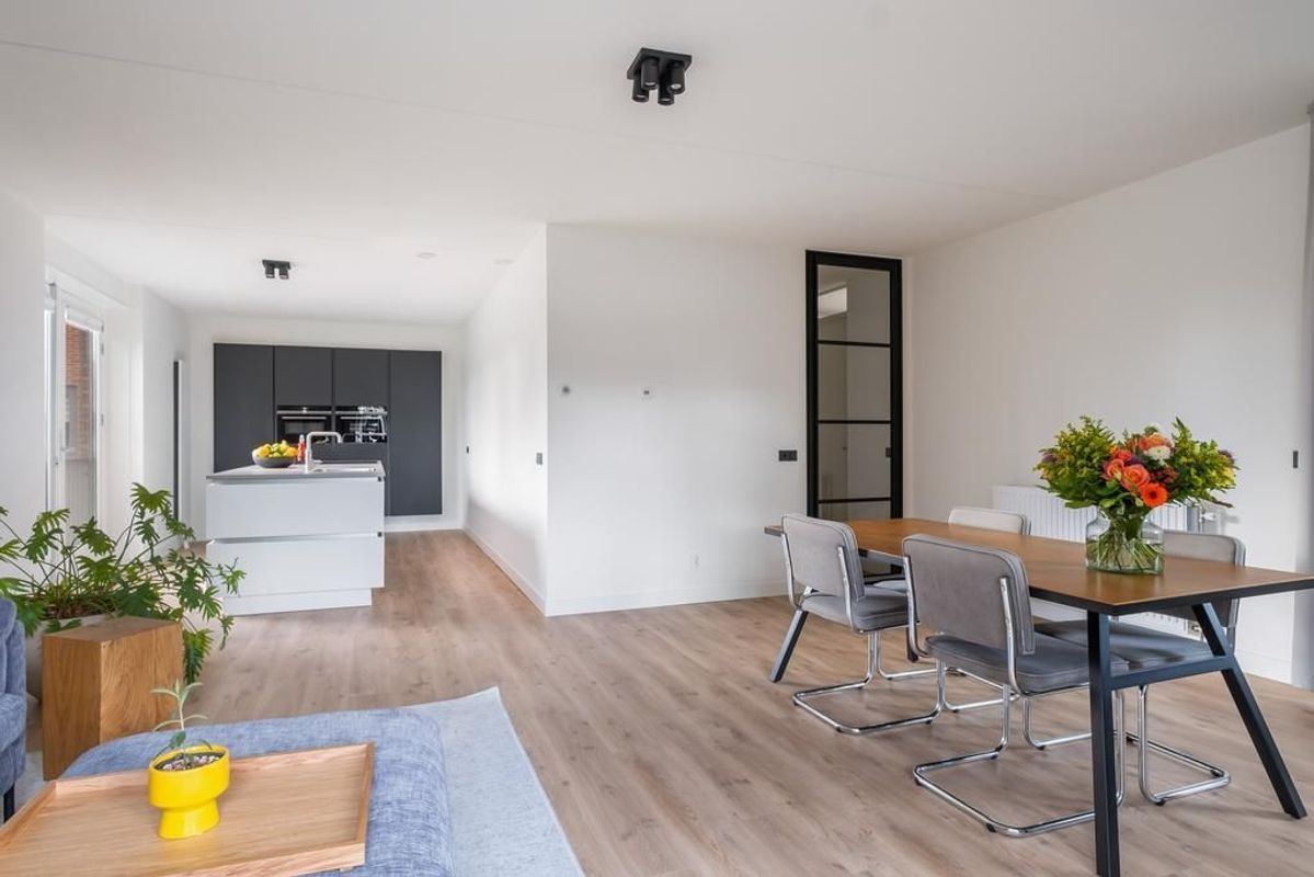 Talmalaan 181 Photo Blur 3