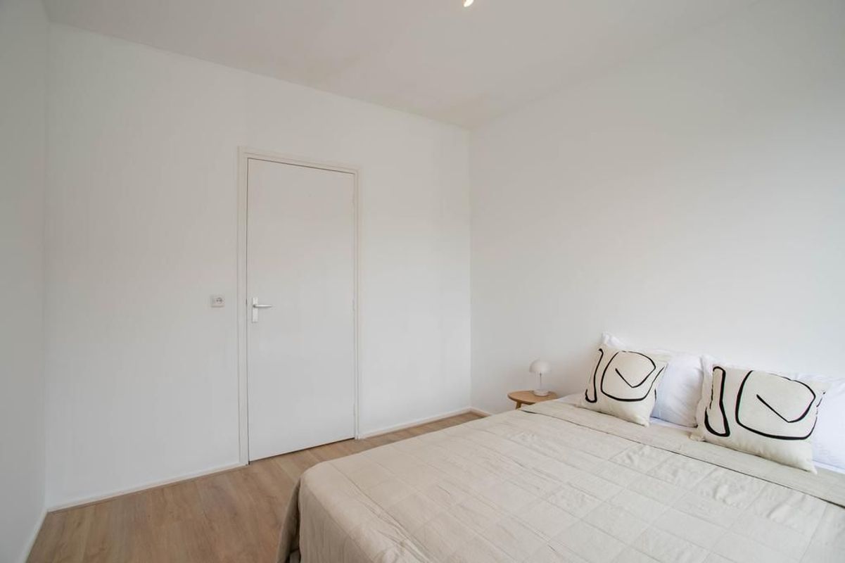 Van Bijnkershoeklaan 225 Photo Blur 12