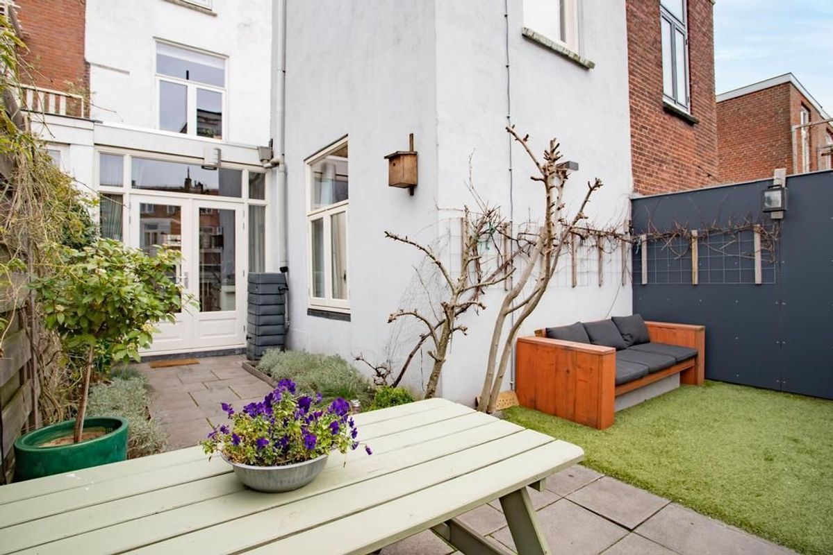 Bilderdijkstraat 12 Photo Blur 1