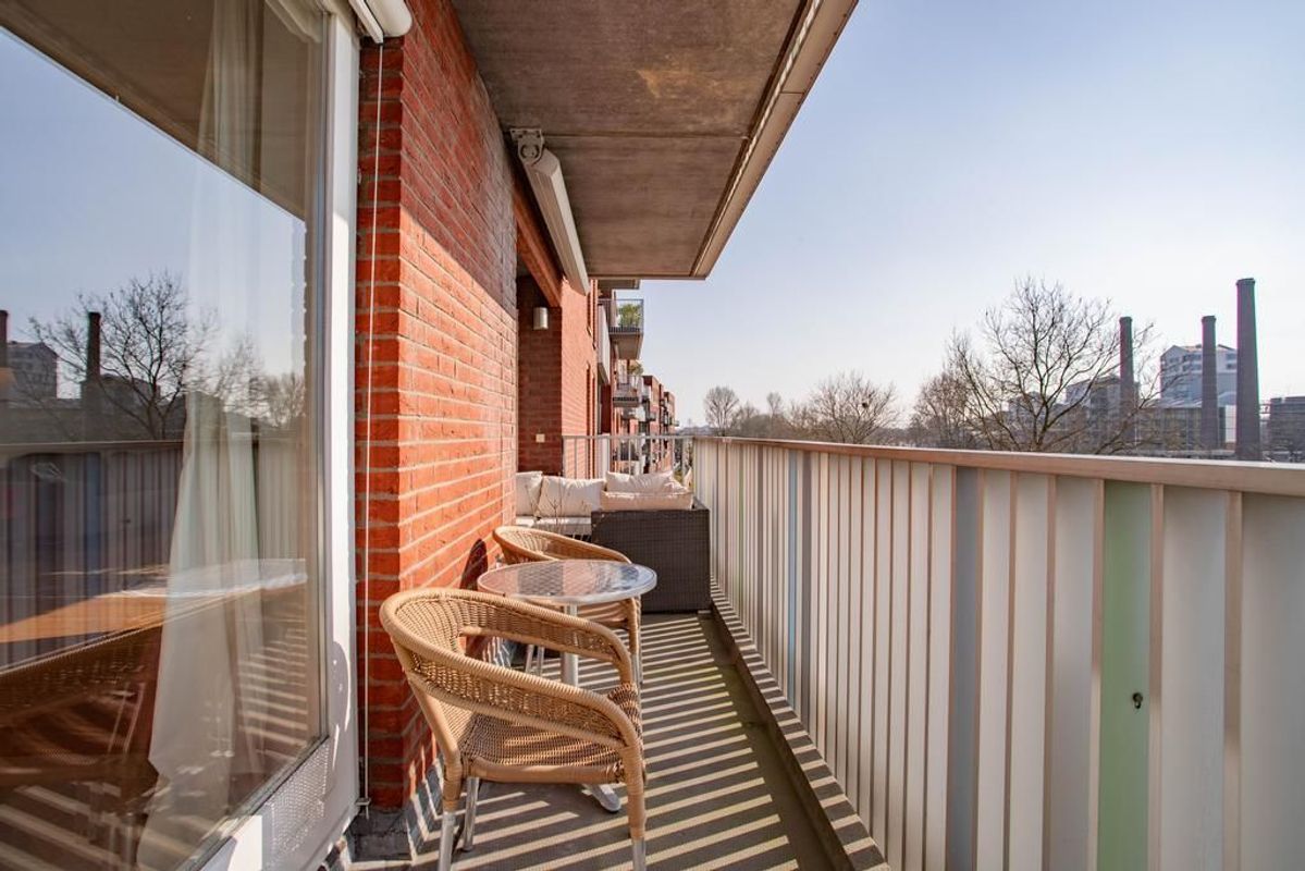 Rolderdiephof 152 Photo Blur 19