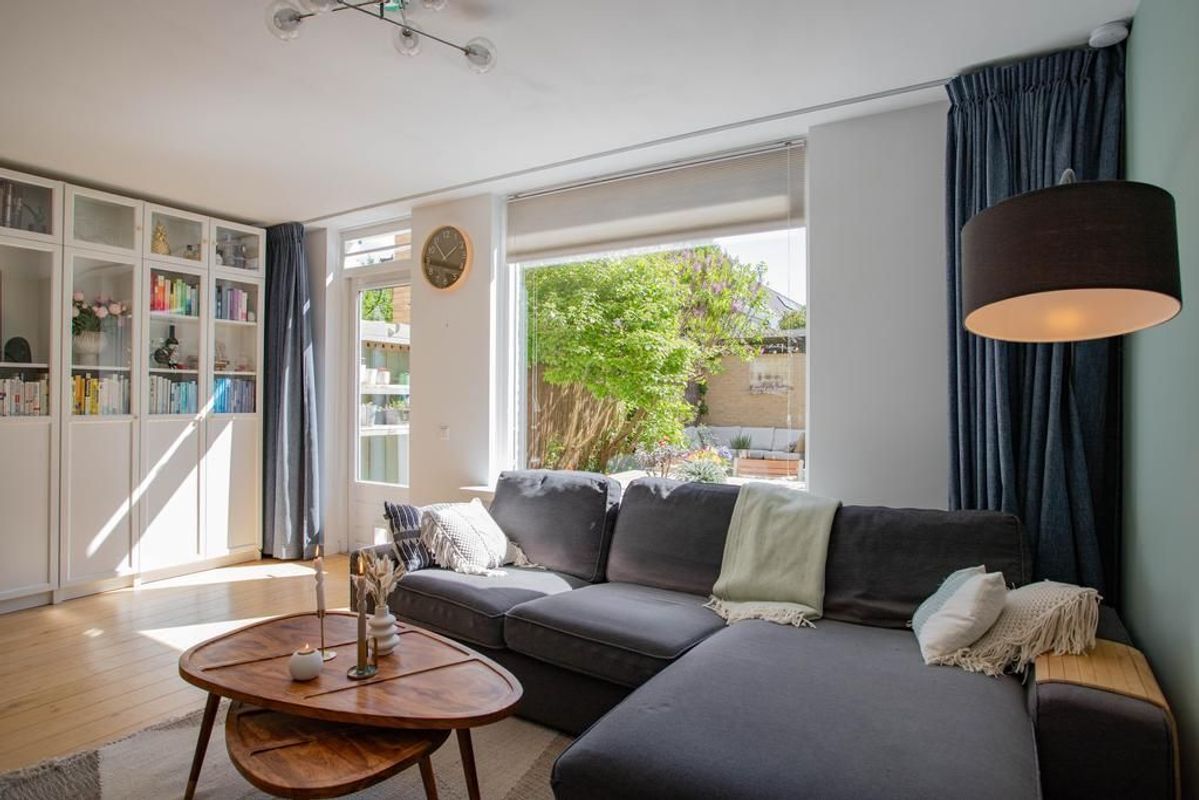 Olof Palmelaan 120 Photo Blur 7