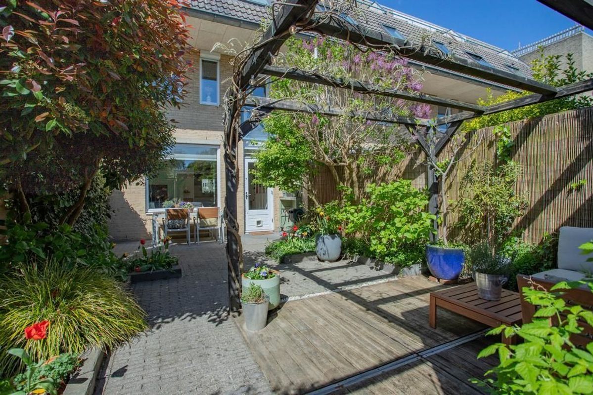 Olof Palmelaan 120 Photo Blur 28