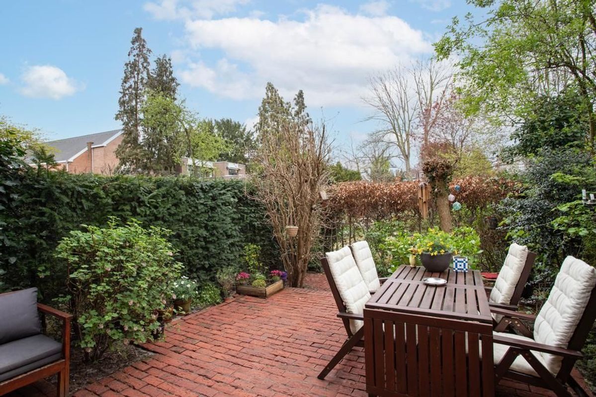 Wittevrouwensingel 26-A Photo Blur 23