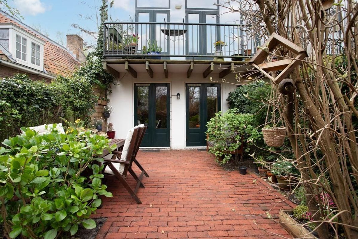 Wittevrouwensingel 26-A Photo Blur 25