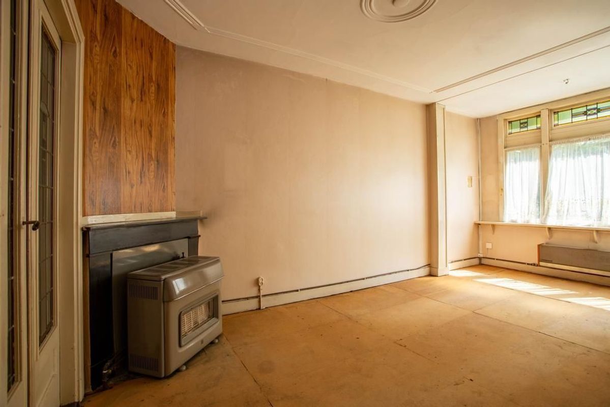 Caan van Necklaan 291 Photo Blur 3