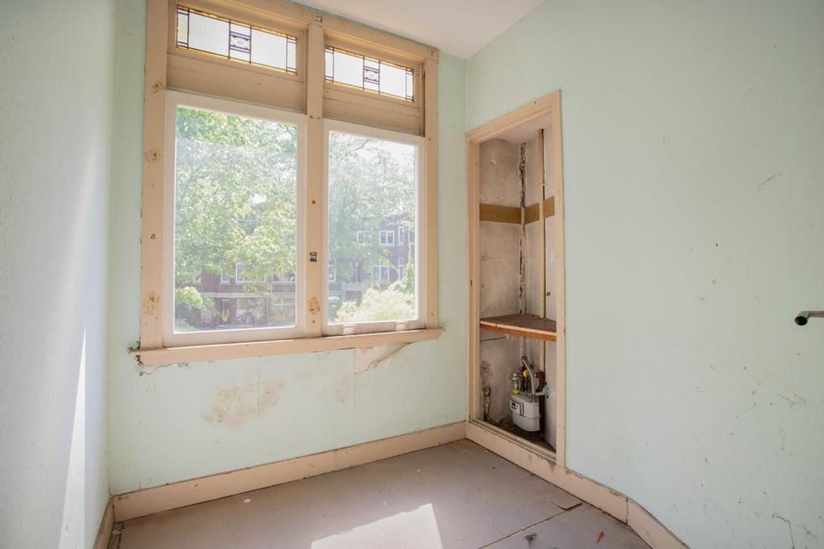 Caan van Necklaan 291 Photo Blur 15