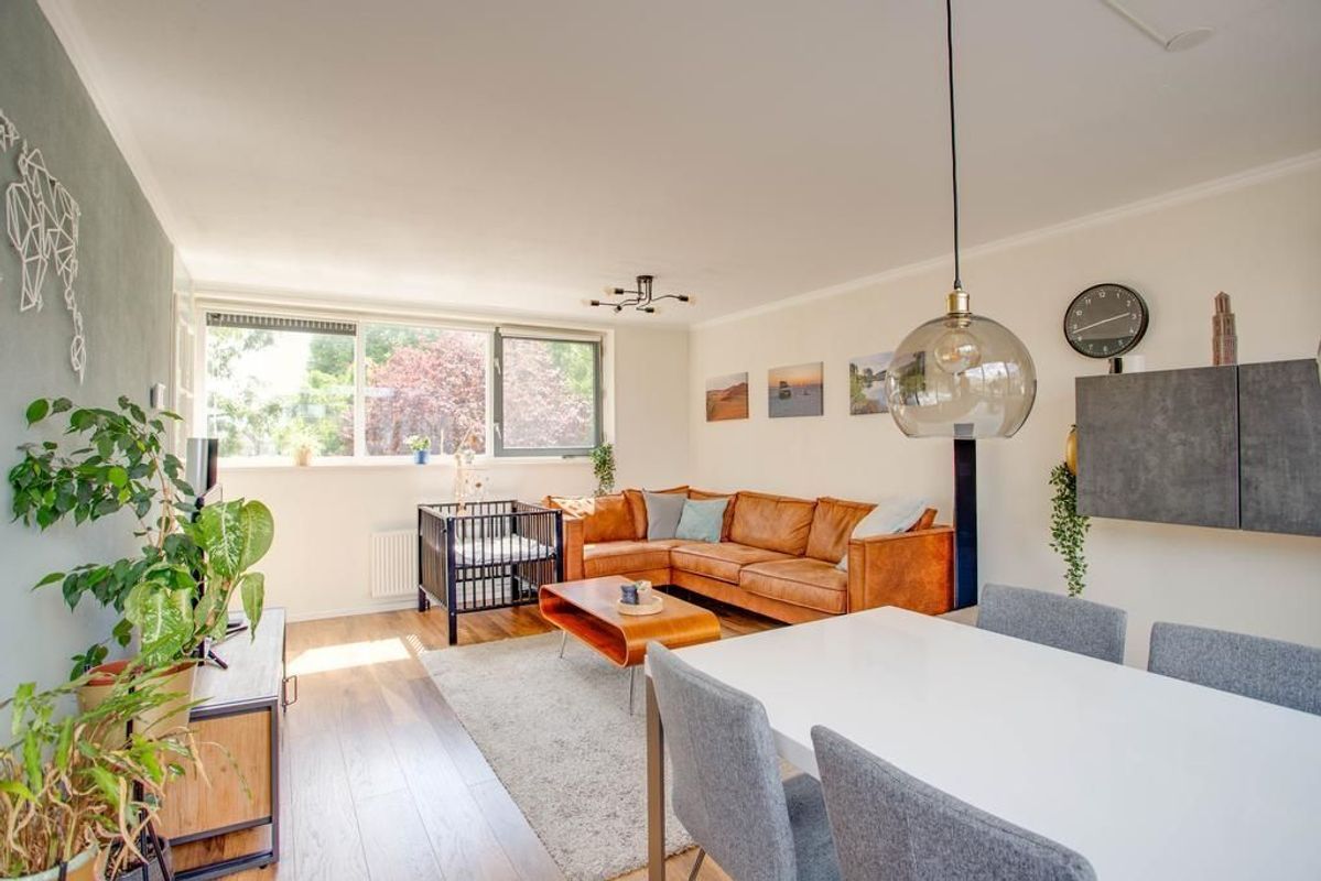 Barnsteenlaan 44 Photo Blur 7