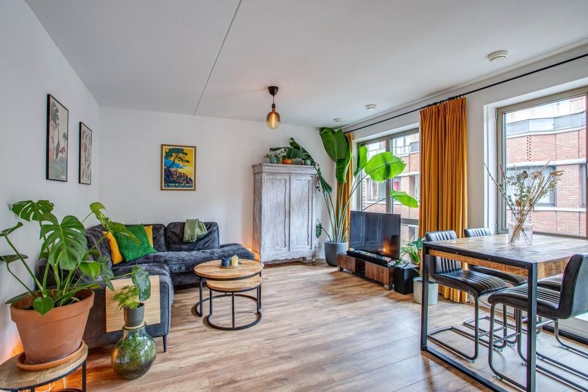 Wenenpromenade 40 Photo Blur 2