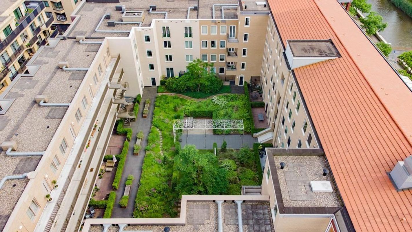 Wenenpromenade 40 Photo Blur 21