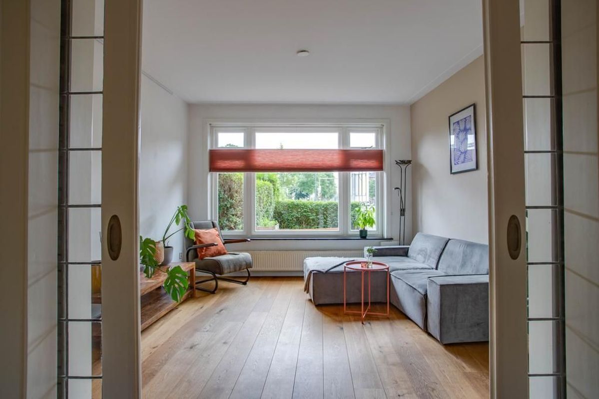 Raadwijk 3 Photo Blur 4