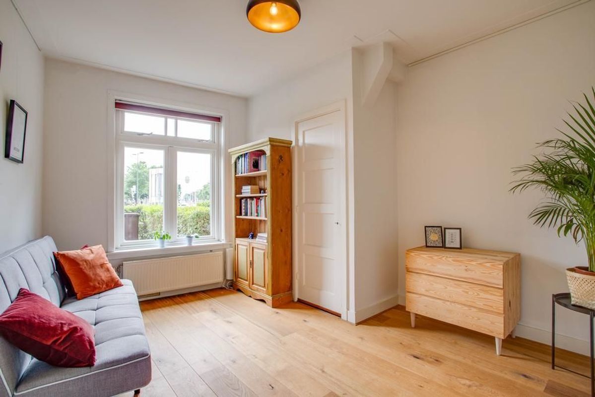 Raadwijk 3 Photo Blur 21