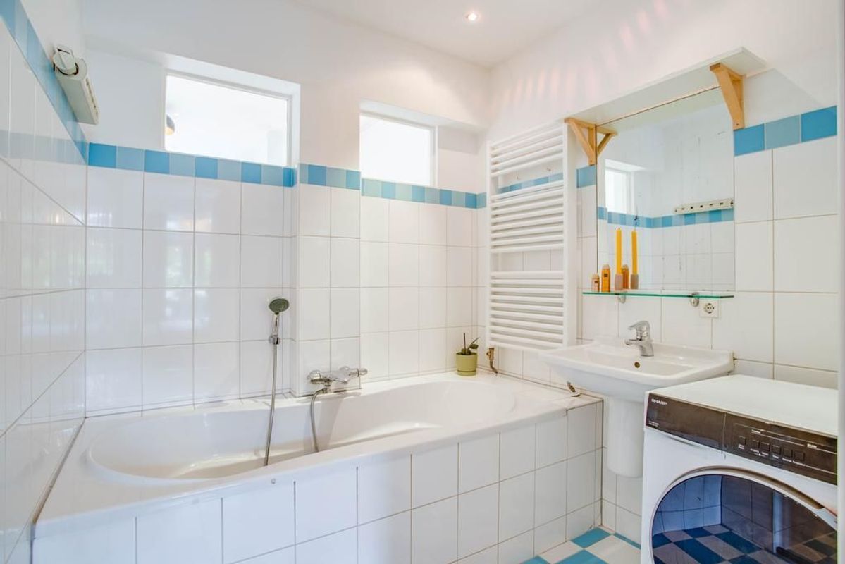 Raadwijk 3 Photo Blur 25