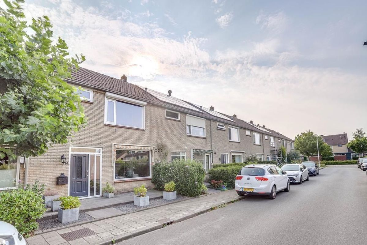 Johannes Poststraat 14 Photo Blur 1