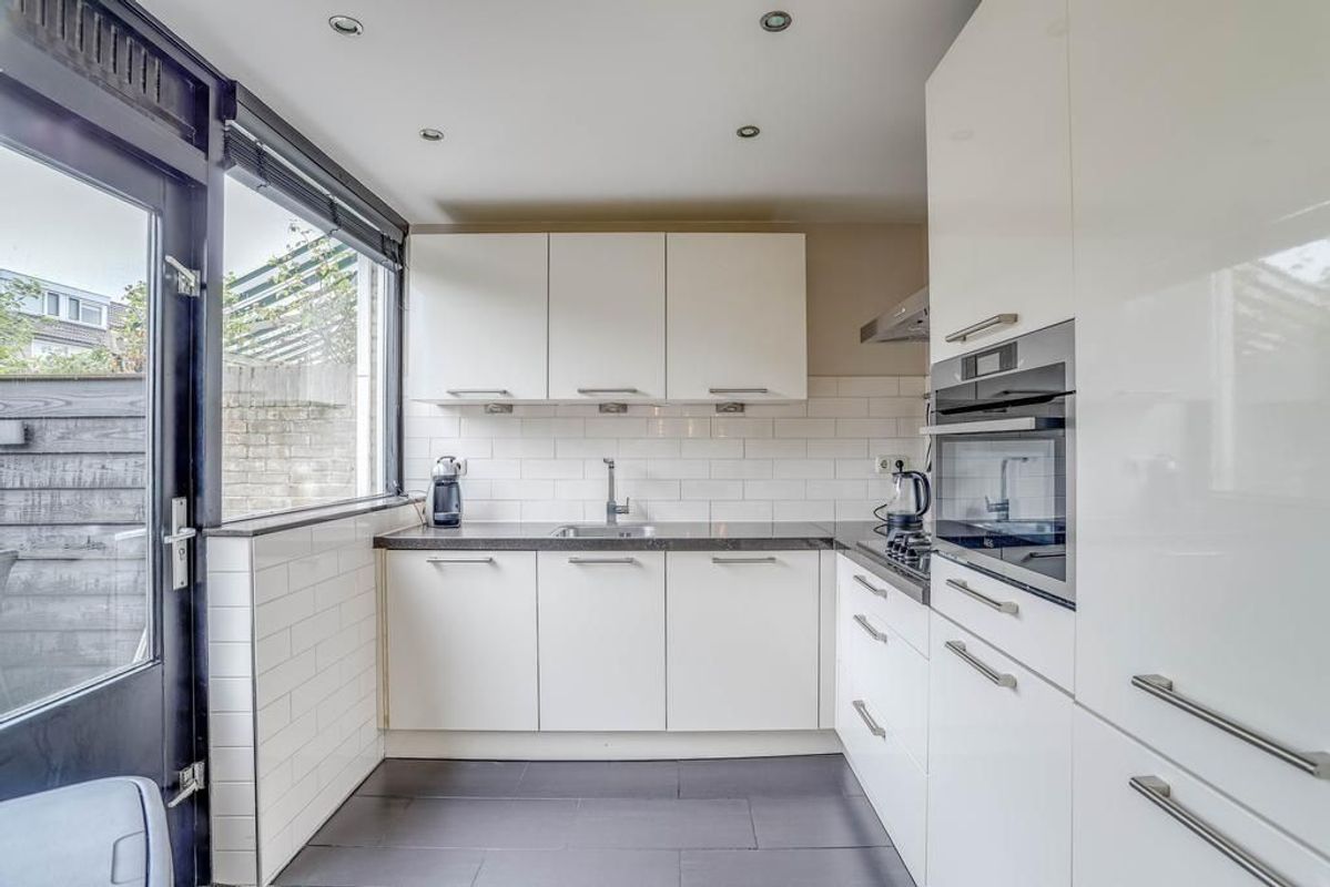 Johannes Poststraat 14 Photo Blur 12