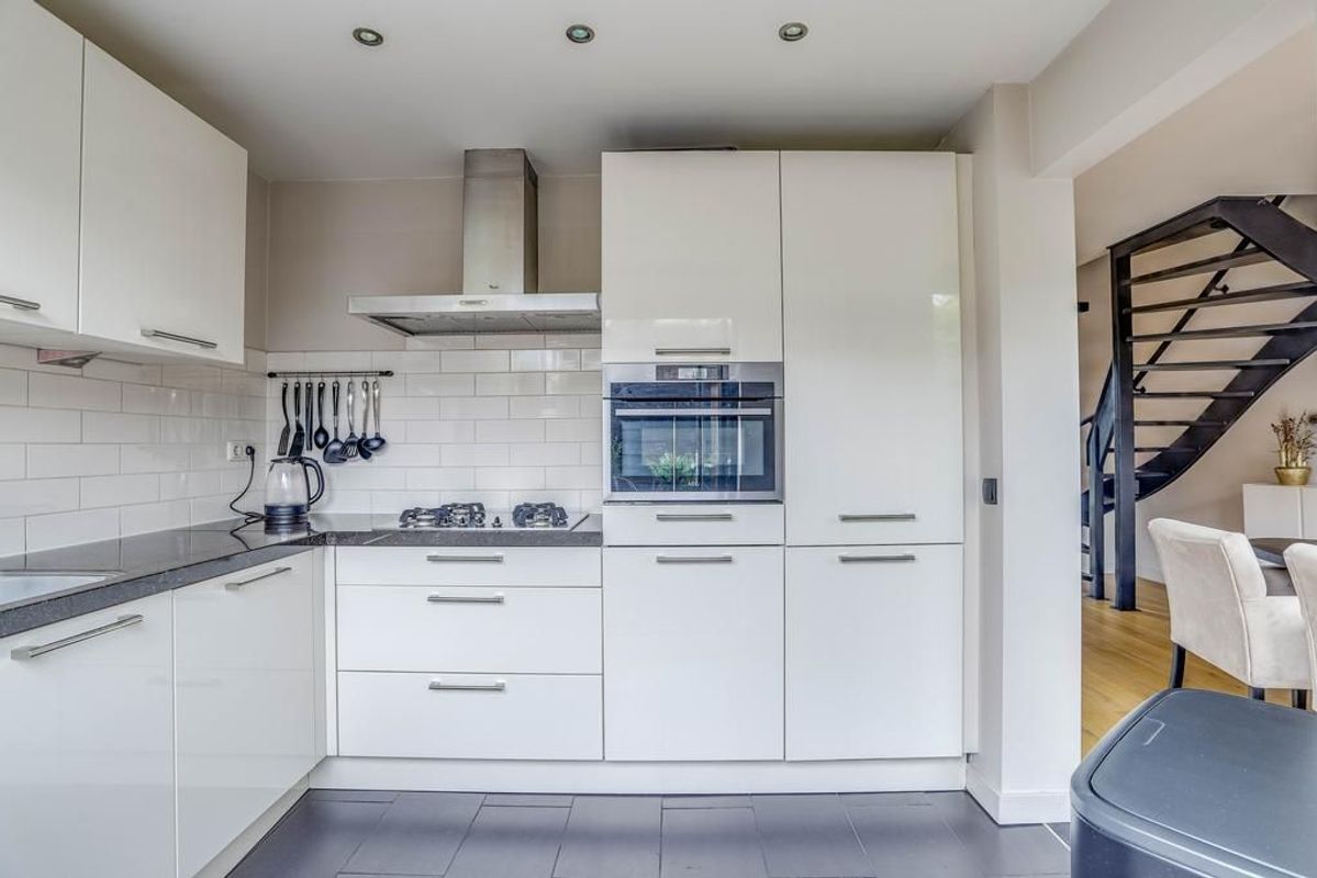 Johannes Poststraat 14 Photo Blur 13