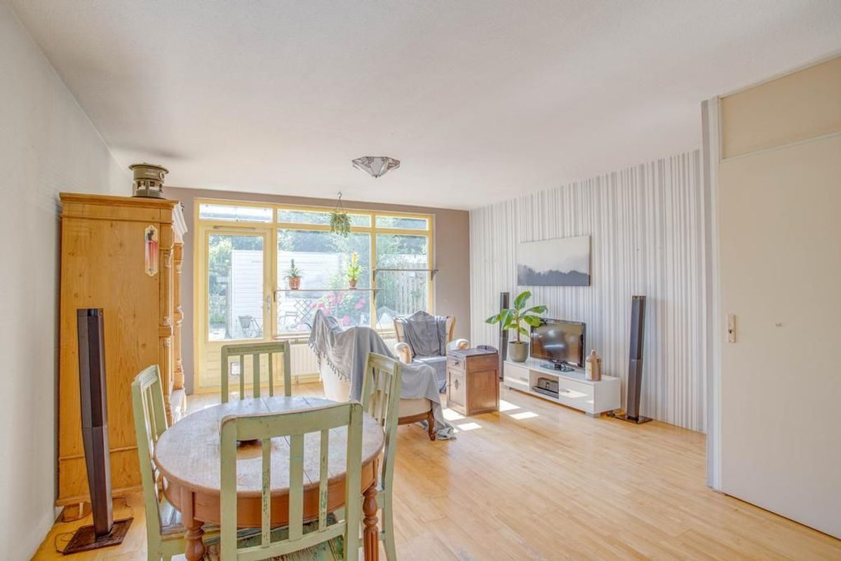 Steve Bikostraat 93 Photo Blur 2