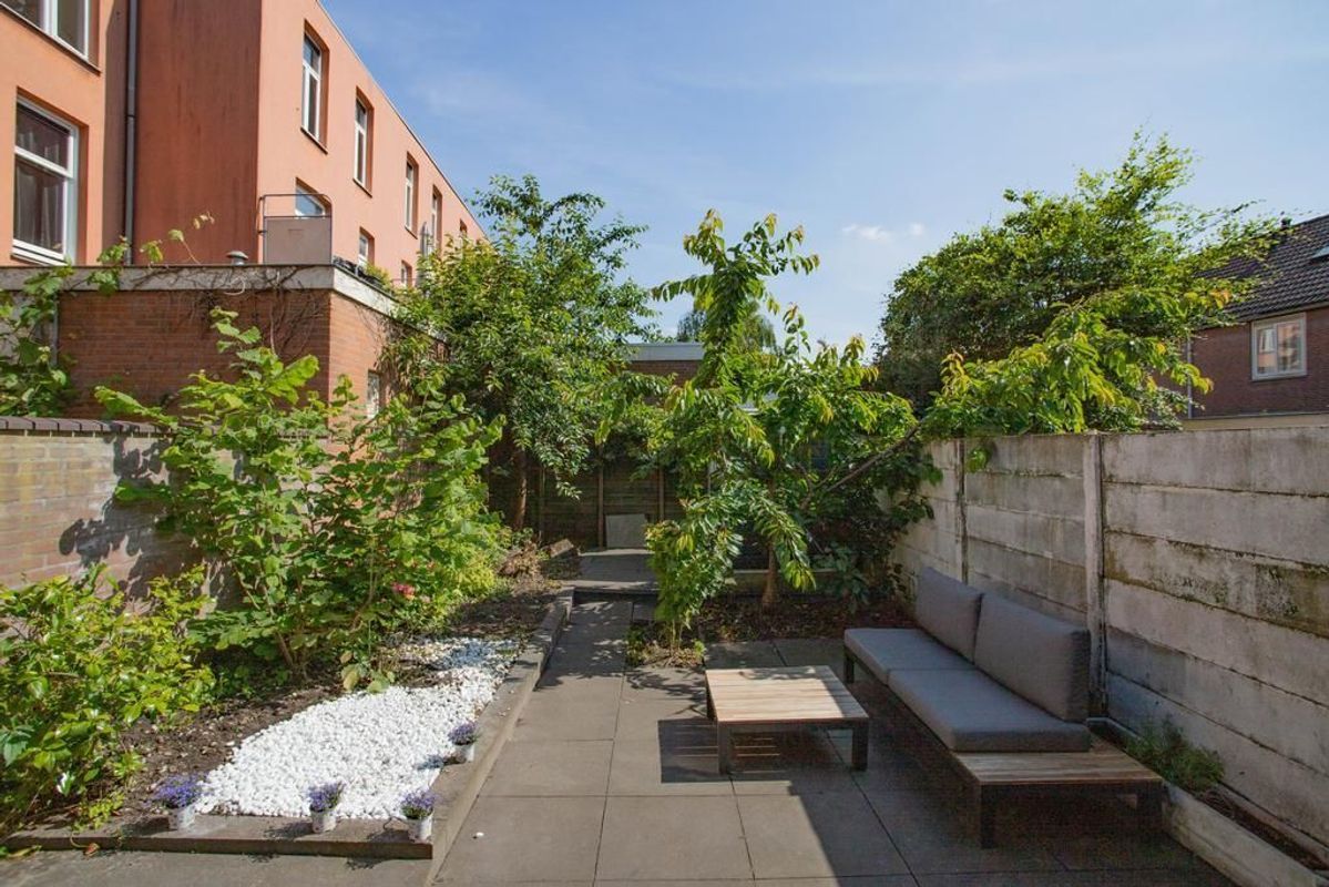 Bilderdijkstraat 7 Photo Blur 21