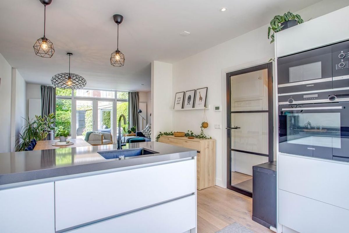 Von Weberstraat 90 Photo Blur 11