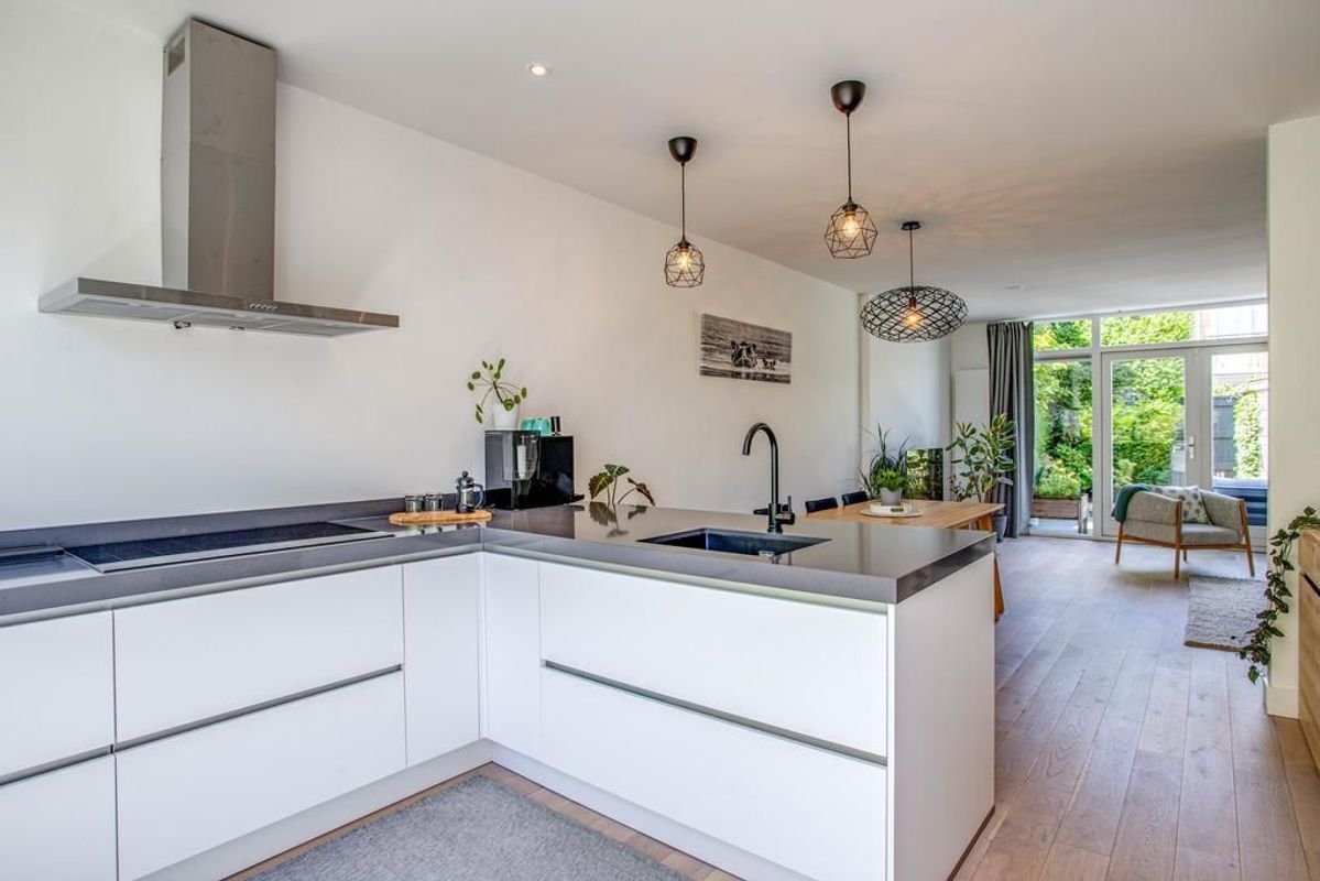 Von Weberstraat 90 Photo Blur 10