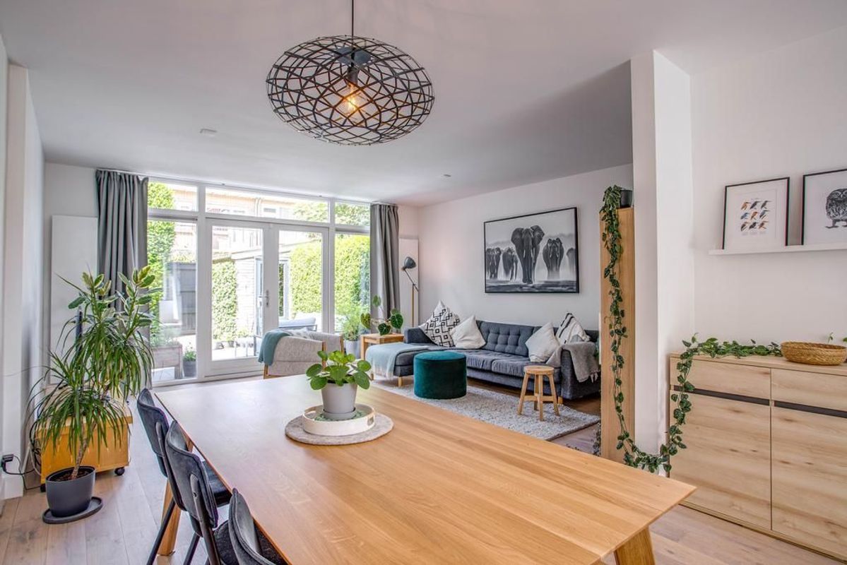 Von Weberstraat 90 Photo Blur 3