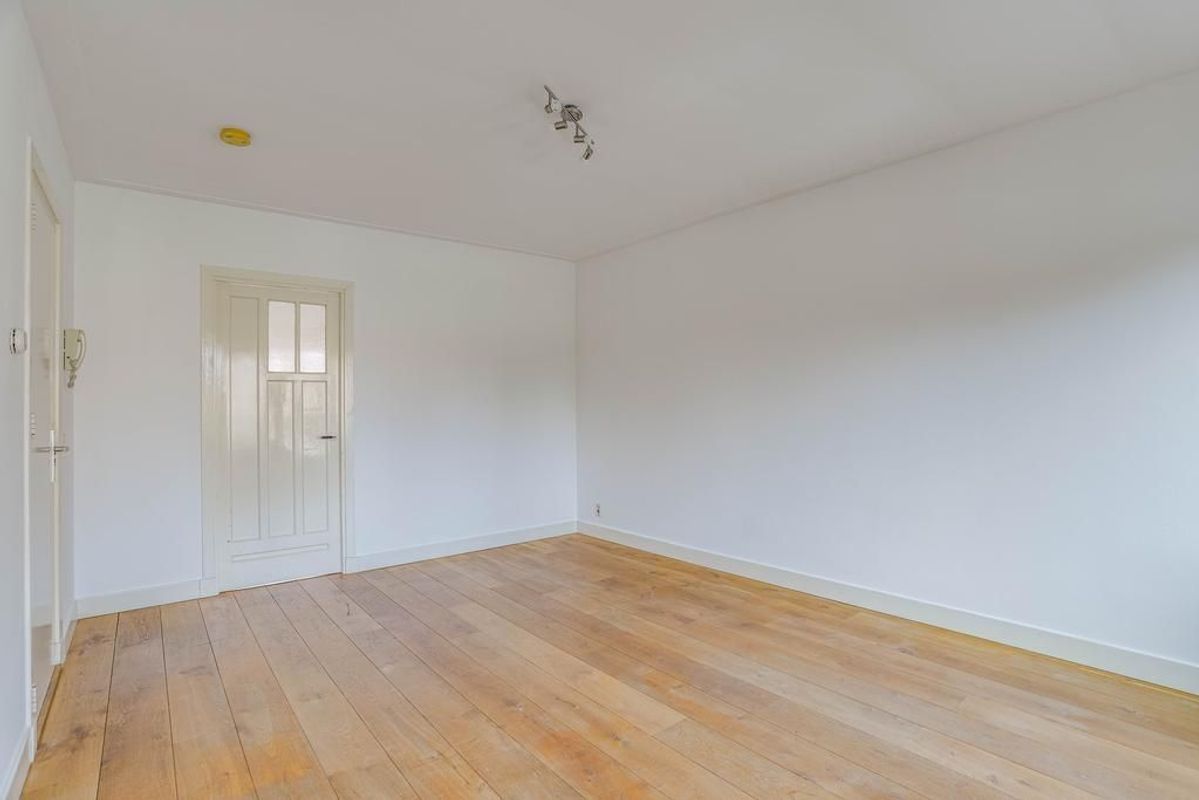 Gouwestraat 33-A Photo Blur 4