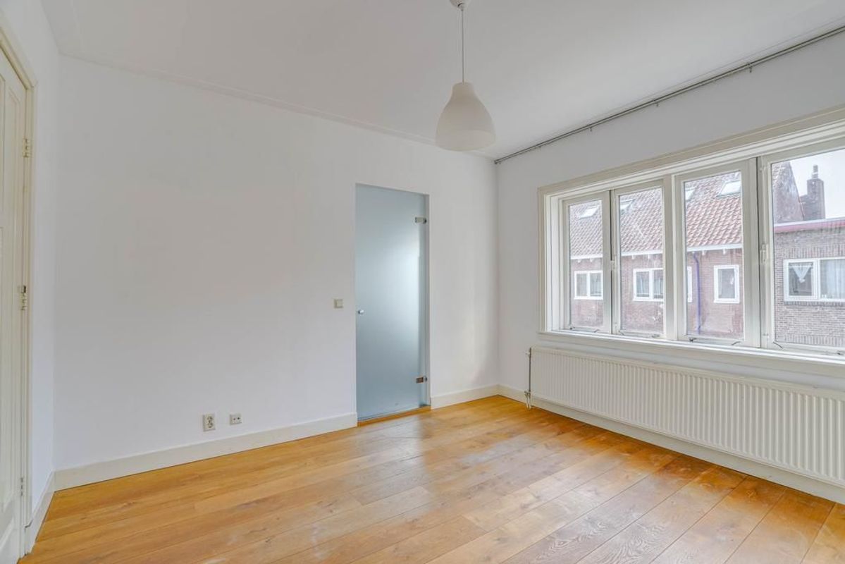 Gouwestraat 33-A Photo Blur 12