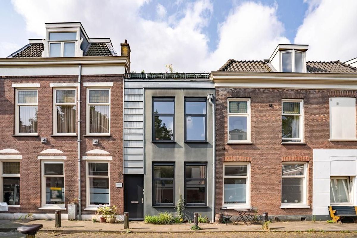 Zandhofsestraat 121-A Photo Blur 0