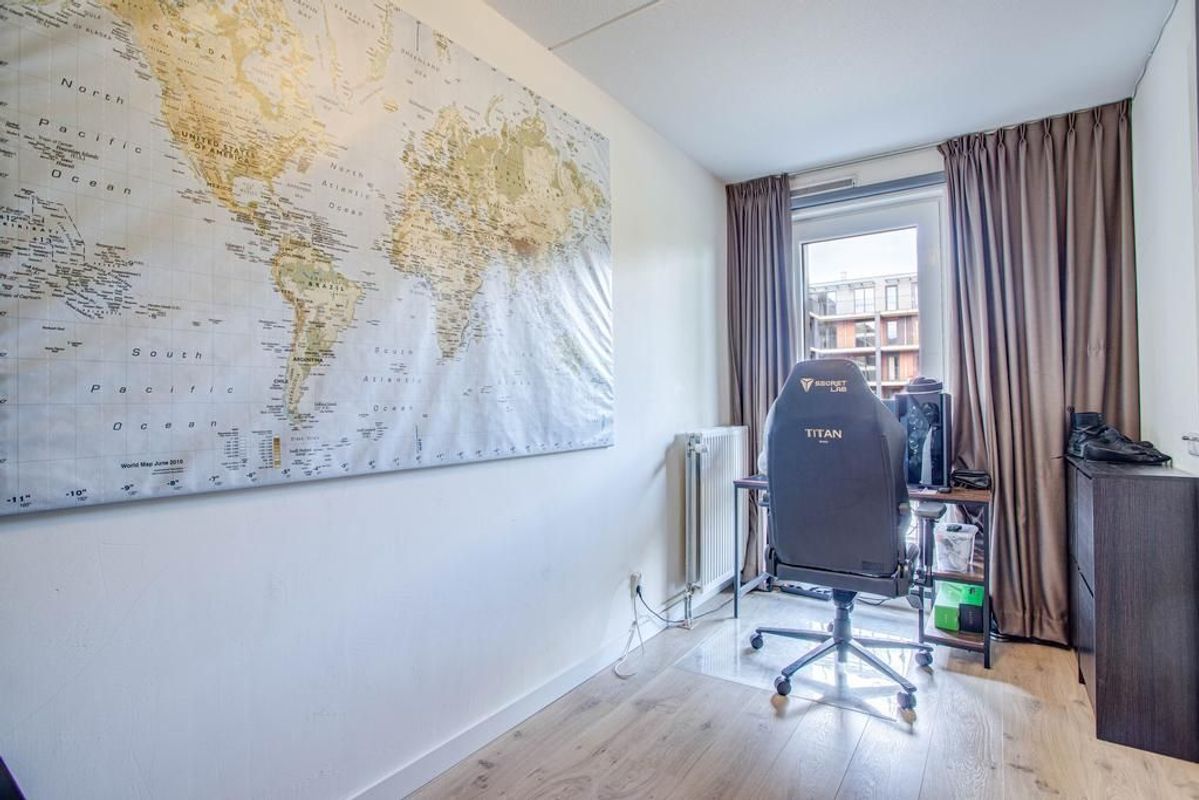 Miles Davisstraat 195 Photo Blur 14