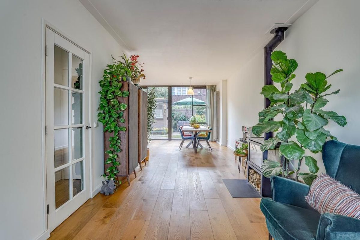 Julianaweg 4-A Photo Blur 5