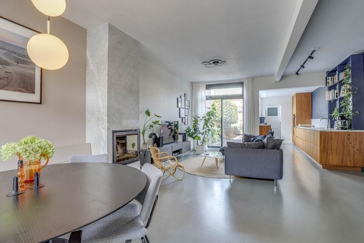 Waalstraat 45 Photo Blur 3