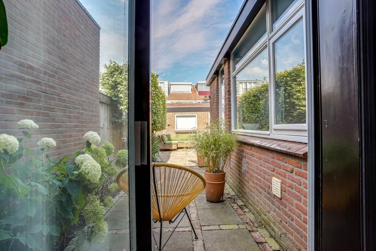 Waalstraat 45 Photo Blur 29