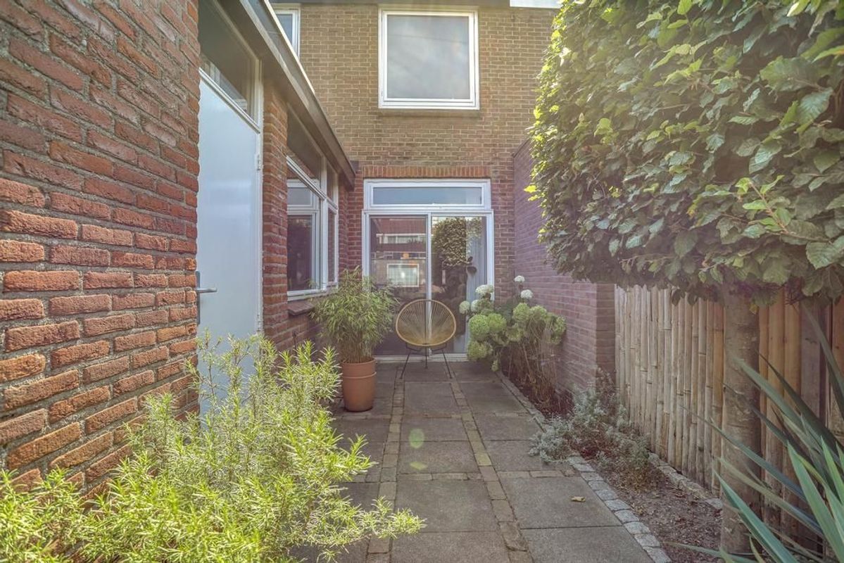 Waalstraat 45 Photo Blur 34