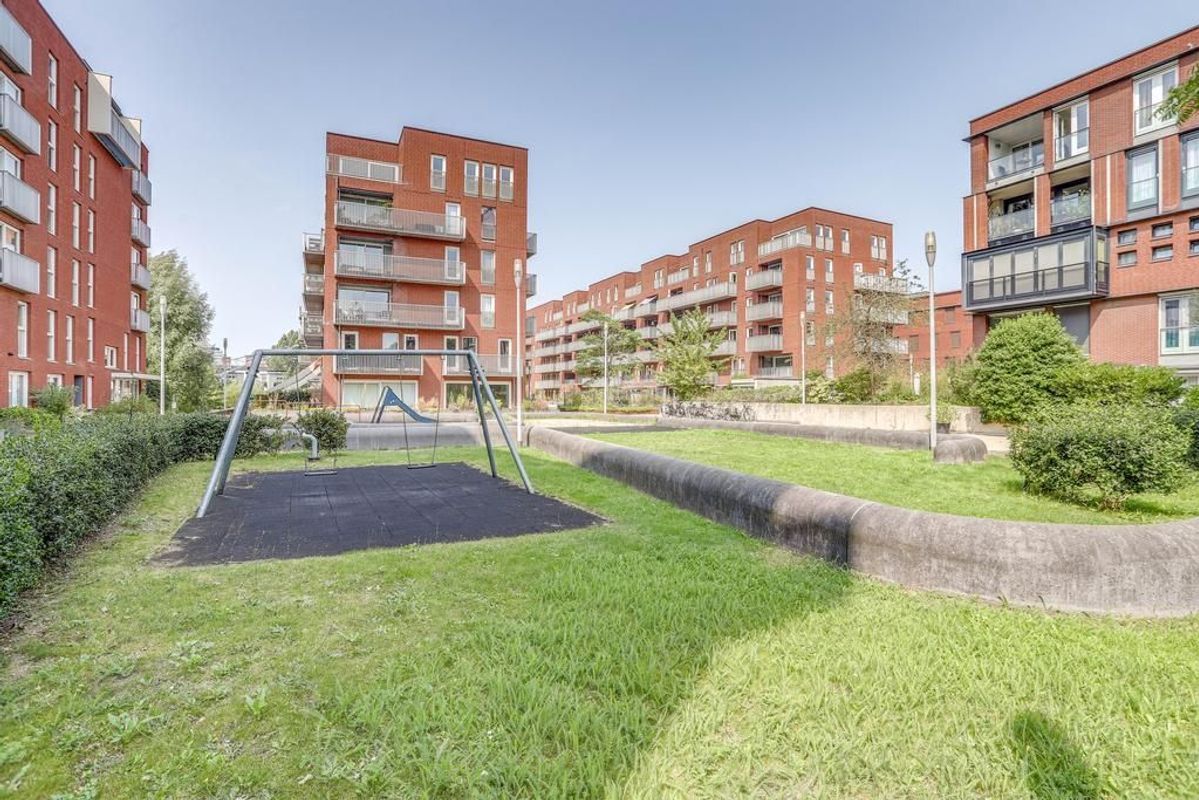 Rolderdiephof 144 Photo Blur 34