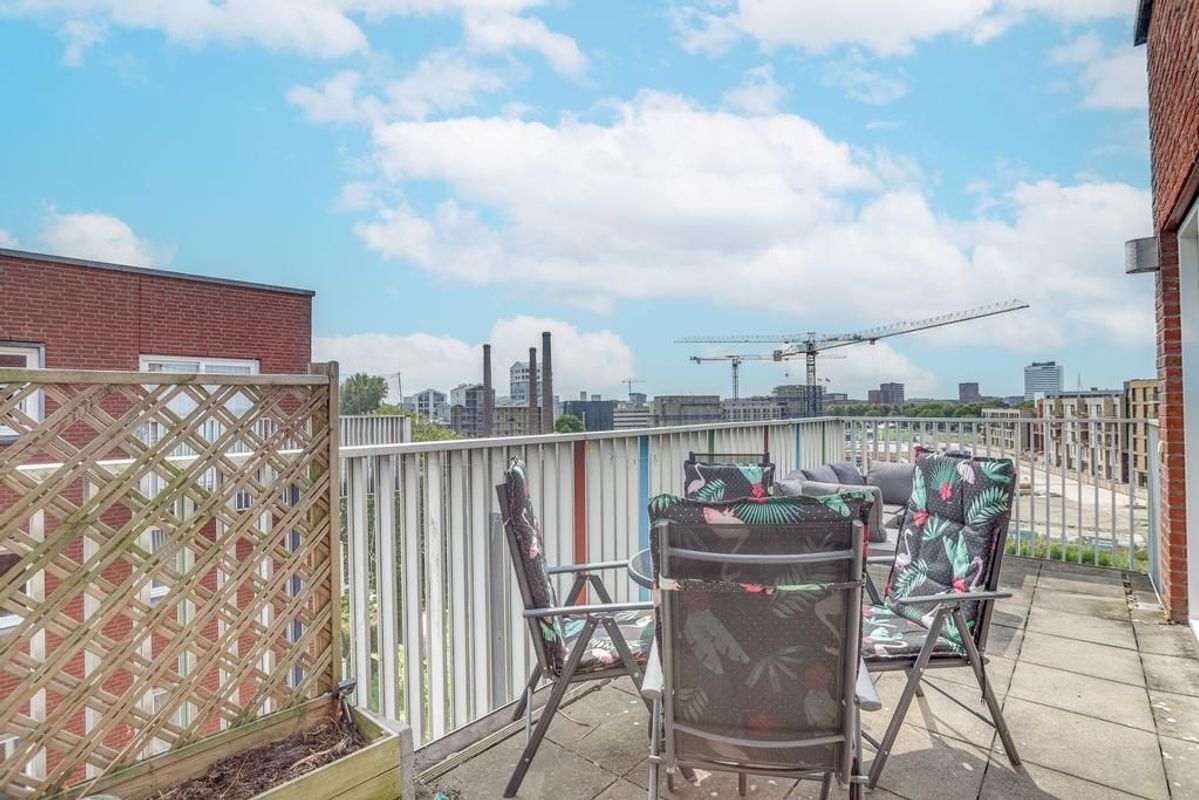 Rolderdiephof 144 Photo Blur 19