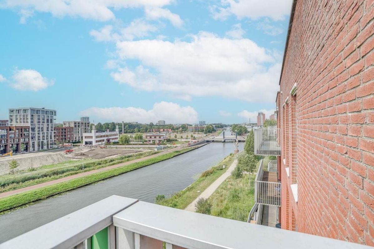 Rolderdiephof 144 Photo Blur 21