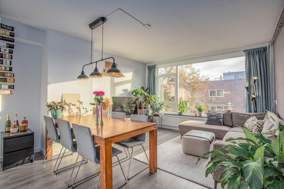 Barnsteenlaan 57-1 Photo Blur 1