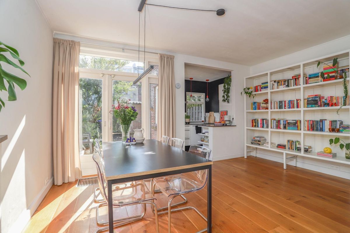 Barkasstraat 2 Photo Blur 11