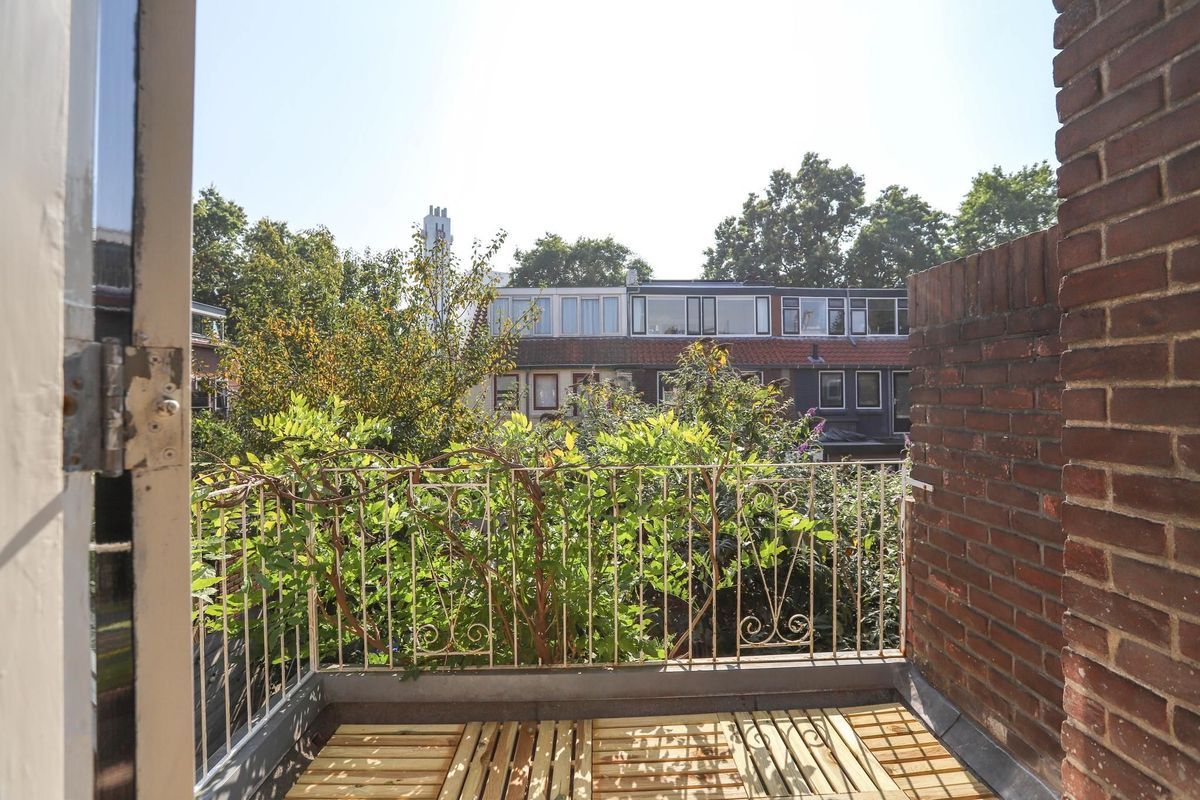 Barkasstraat 2 Photo Blur 26