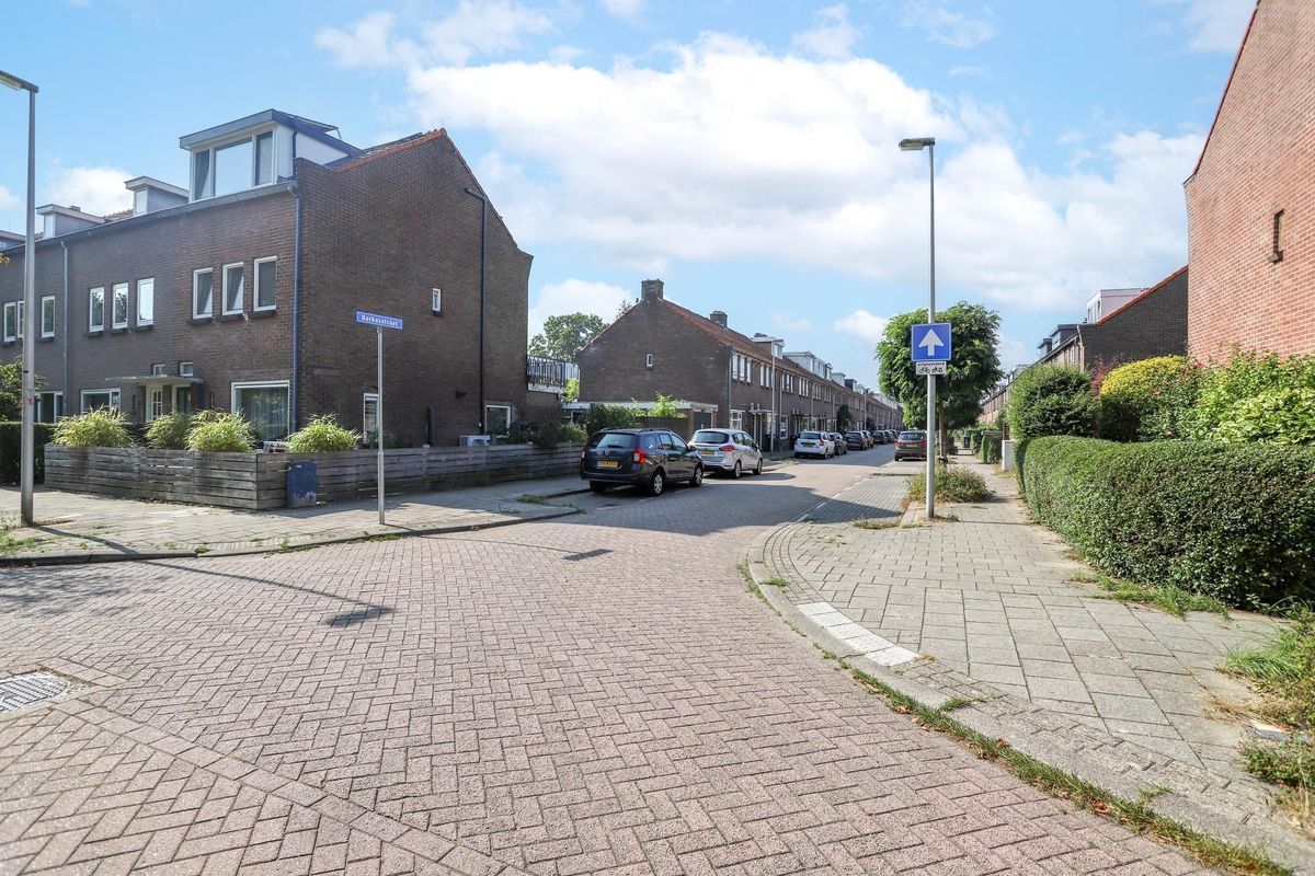 Barkasstraat 2 Photo Blur 39