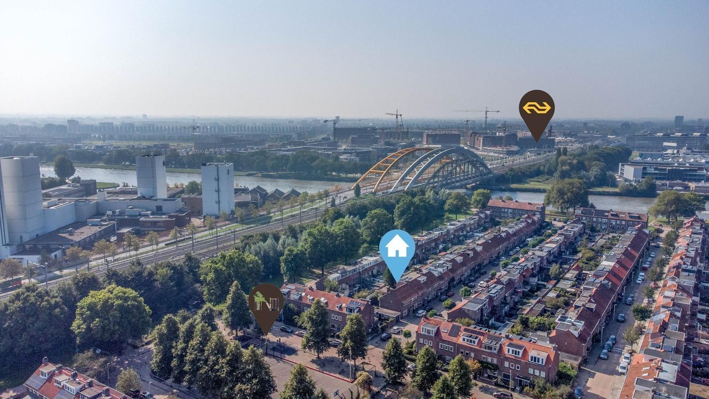 Barkasstraat 2 Photo Blur 5